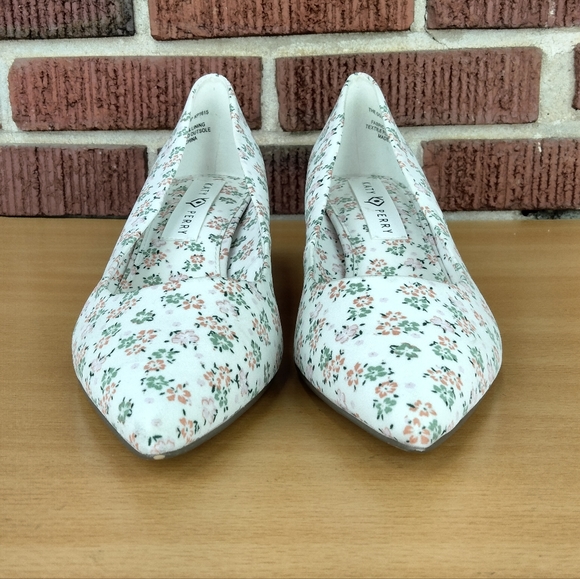 NWOT Katy Perry The Golden Pump Pointed Toe Kitten Heels in Orange Floral Multi - Picture 3 of 9